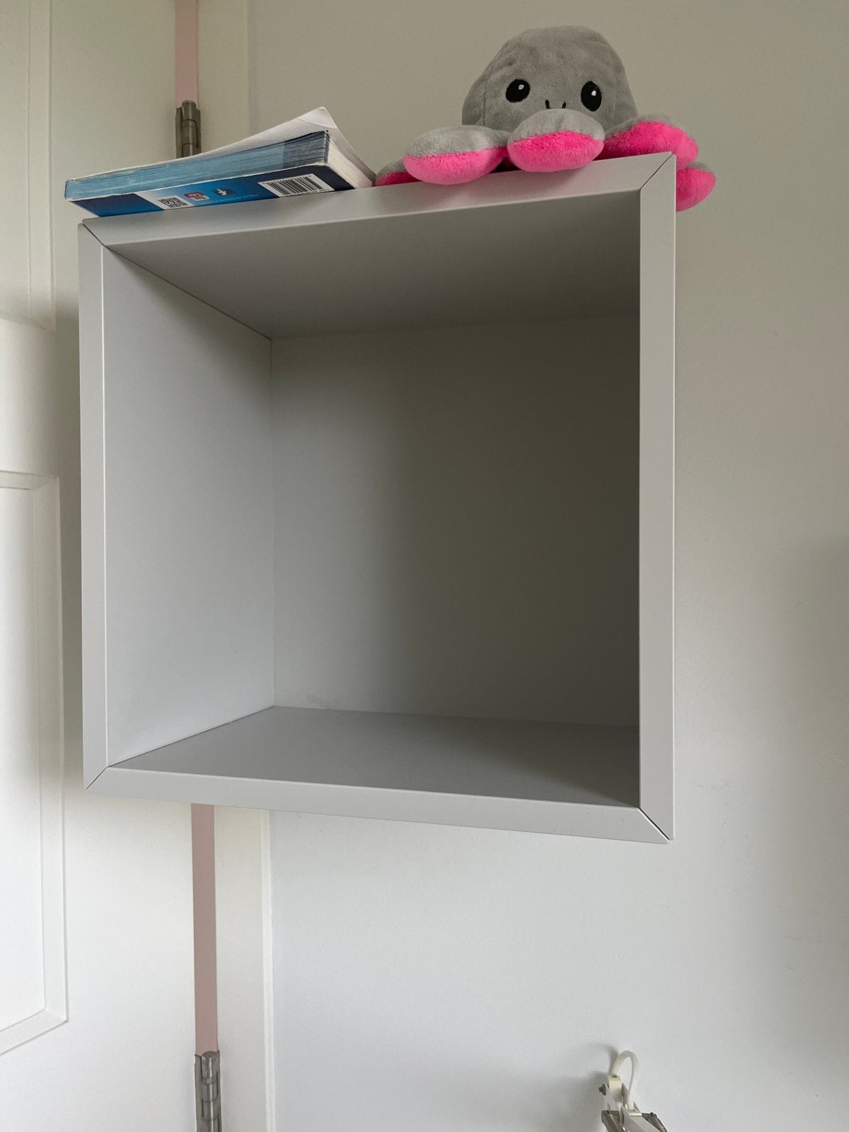 Kubus wandplank - wit en lichtbruin, Huis en Inrichting, Ophalen, Minder dan 50 cm, Gebruikt, Minder dan 25 cm