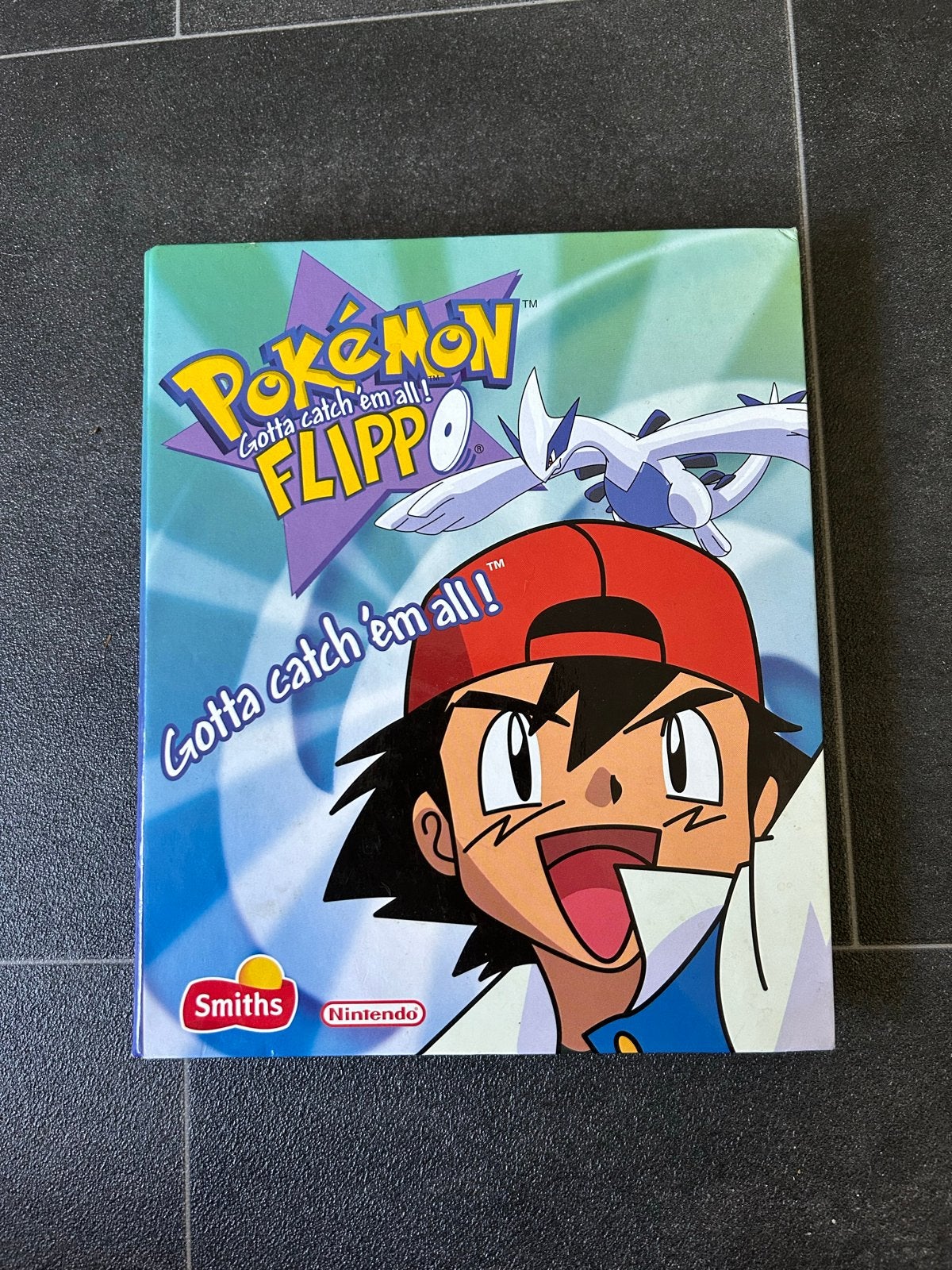 Pokémon Flippo Map met Flippo's - Niet Compleet, Verzamelen, Ophalen of Verzenden, Map, Album of Poster, Met verzamelmap(pen)