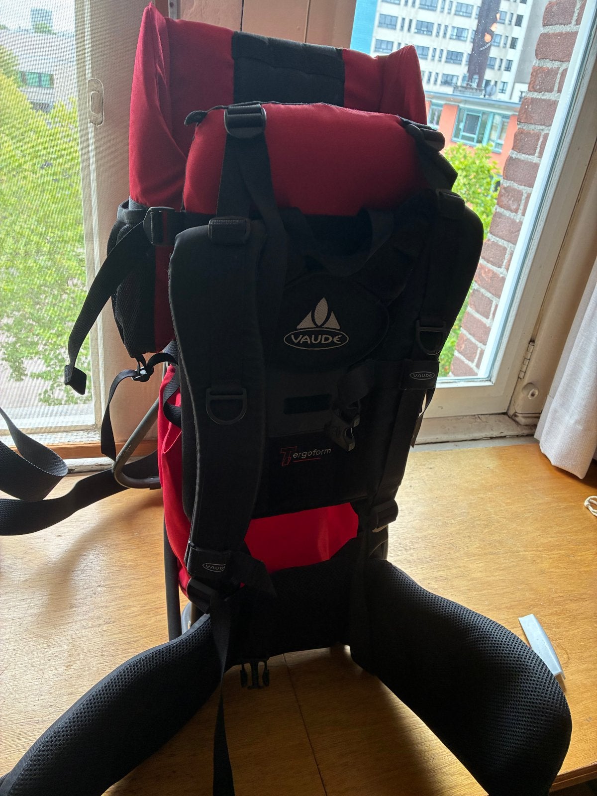 Vaude rugdrager met zonnescherm en regenkap, Gebruikt, Overige typen, Rug, Ophalen
