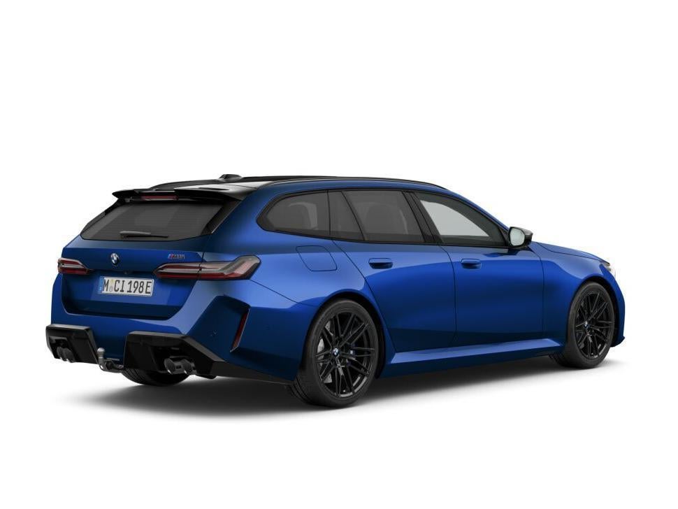 BMW M5 Touring Touring Comfort Pack | Panoramadak |, Auto's, Automaat, 135 min, Hybride Elektrisch/Benzine, 2455 kg