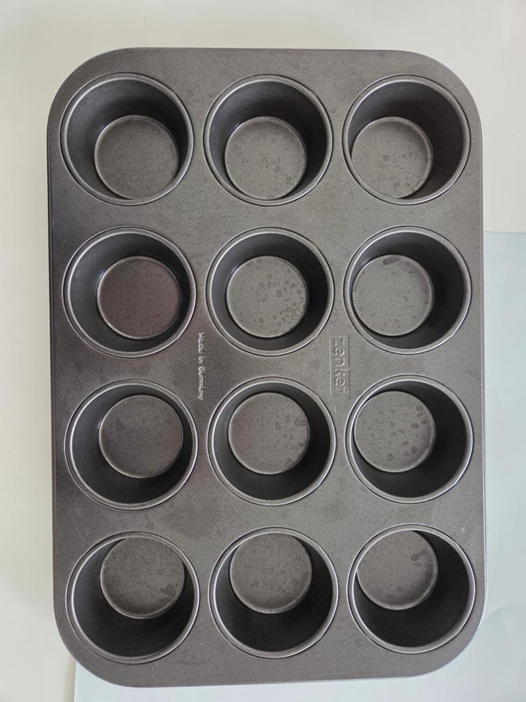 Bakplaat voor cupcakes te koop, Ophalen of Verzenden, Zo goed als nieuw