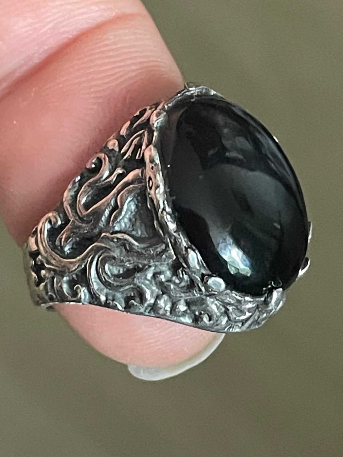 Prachtige zilveren art-deco vintagering met onyx