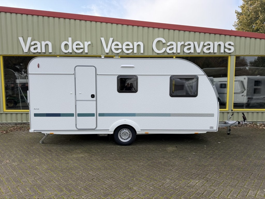 Adria Aviva 492 LU Model 2027, Standaardzit, Bedrijf, Adria, 5 tot 6 meter