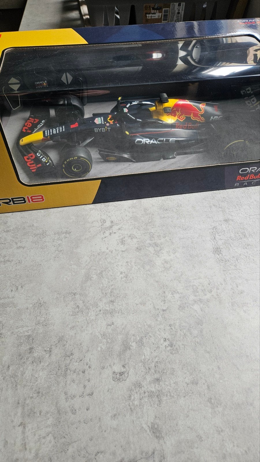 Red Bull Racing RB18 RC Auto - Max Verstappen, Overige merken, Auto, 1:32 tot 1:50, Nieuw