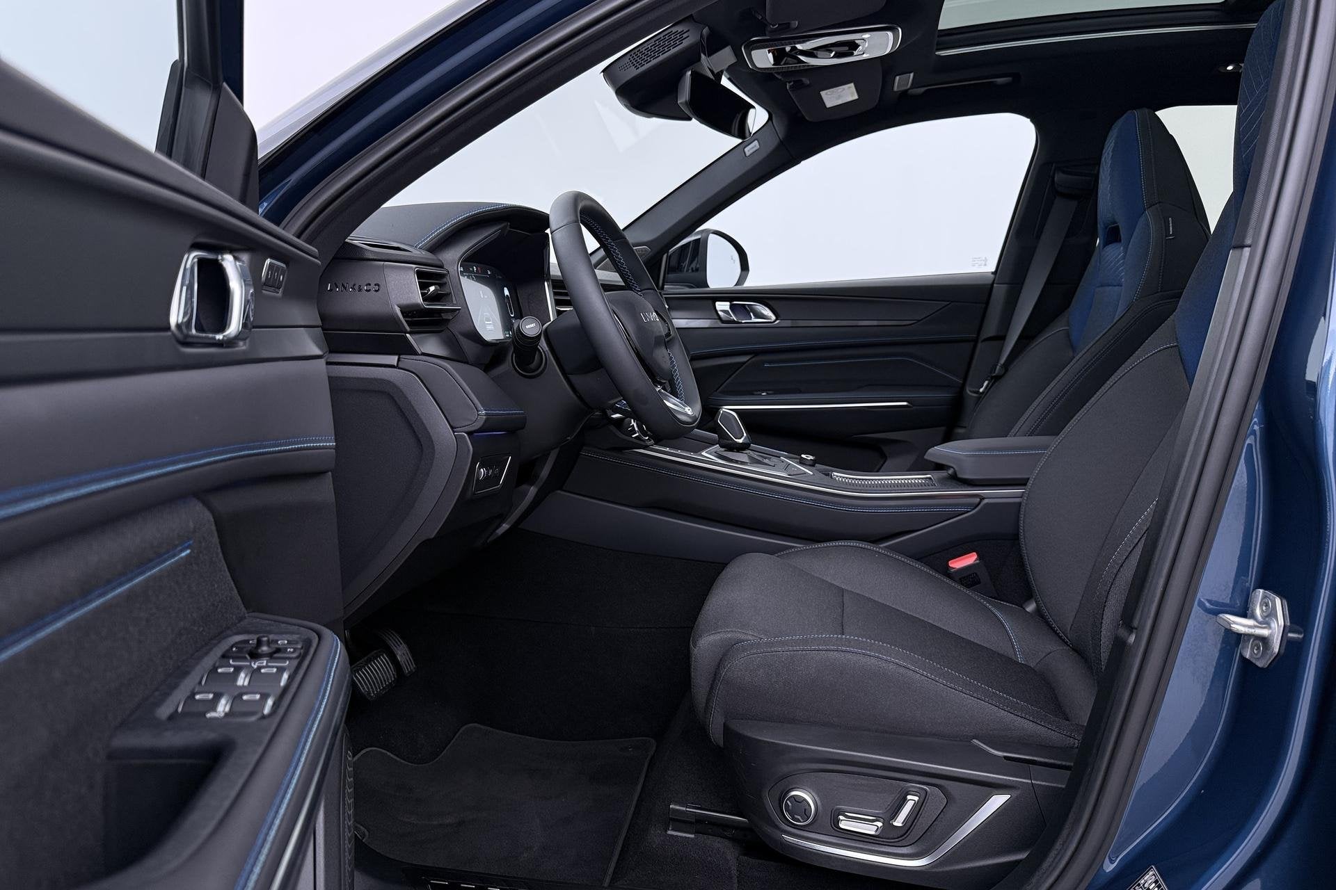 Lynk & Co 01 1.5 HEICO | ACC | Trekhaak | 20 Inch | Zwarte a, Auto's, Stof, Euro 6, Blauw, Plug-in hybride