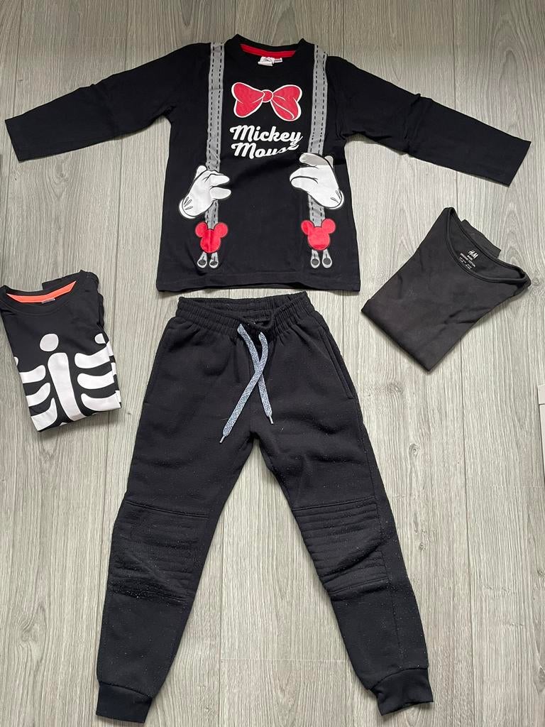 3x zwarte longsleeves met gratis joggingbroek, Kinderen en Baby's, Kinderkleding | Maat 110, Zo goed als nieuw, Jongen, Shirt of Longsleeve