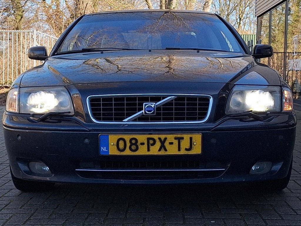 Volvo S80 2.5T Sapphire Automaat Full Option Incl Nieuwe APK, Auto's, Volvo, Stoelverwarming, Blauw, 2521 cc, Bedrijf