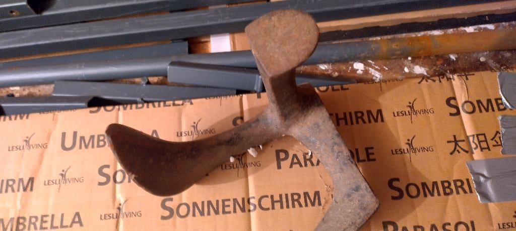 Schoenen leest, Ophalen
