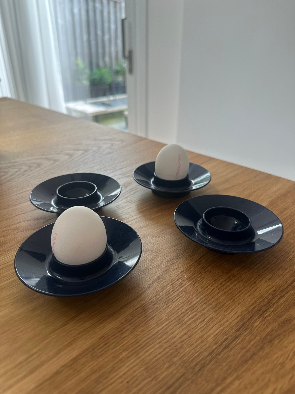 Set van 4 Mepal Rosti melamine eierdopjes - Blauw, Kunststof, Ophalen of Verzenden, Overige merken, Overige typen