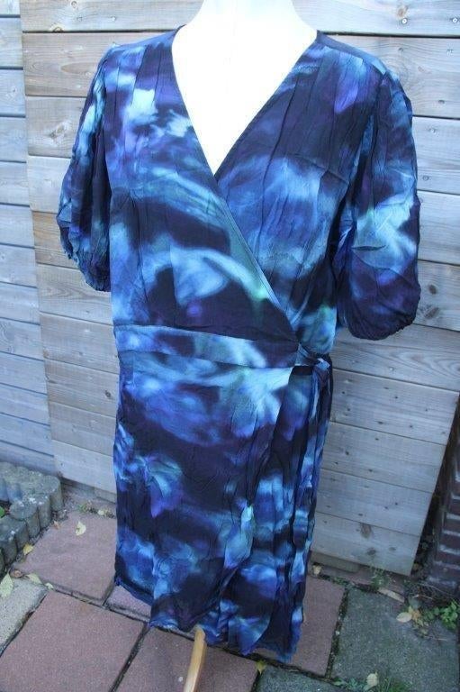 Wikkeljurk zwart/ blauw Shoeby mt 3XL Vaste prijs, Kleding | Dames, Jurken, Zo goed als nieuw, Maat 46/48 (XL) of groter, Blauw