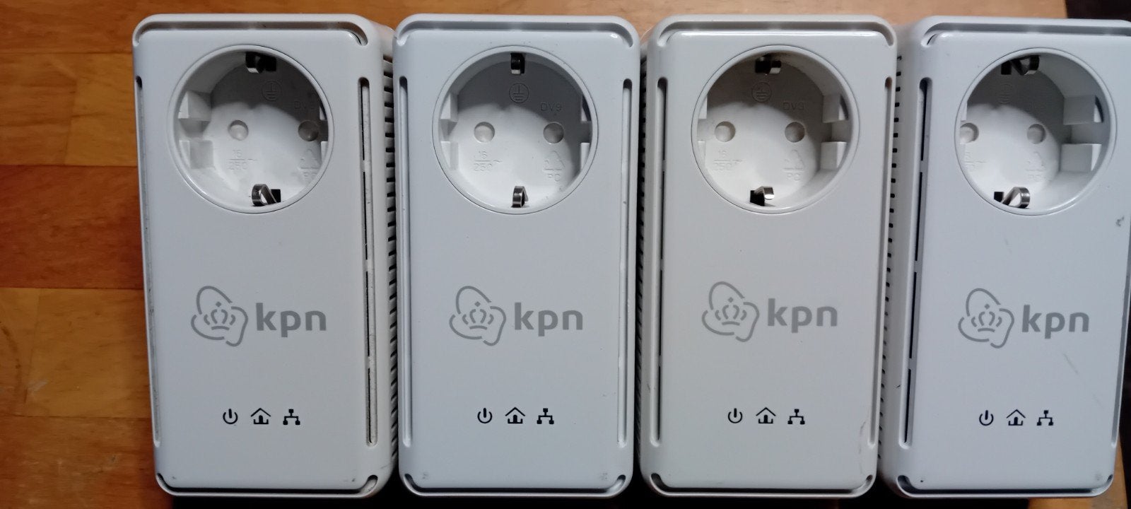 KPN Powerline Adapters (4 stuks), Ophalen of Verzenden, Gebruikt, Extern, KPN
