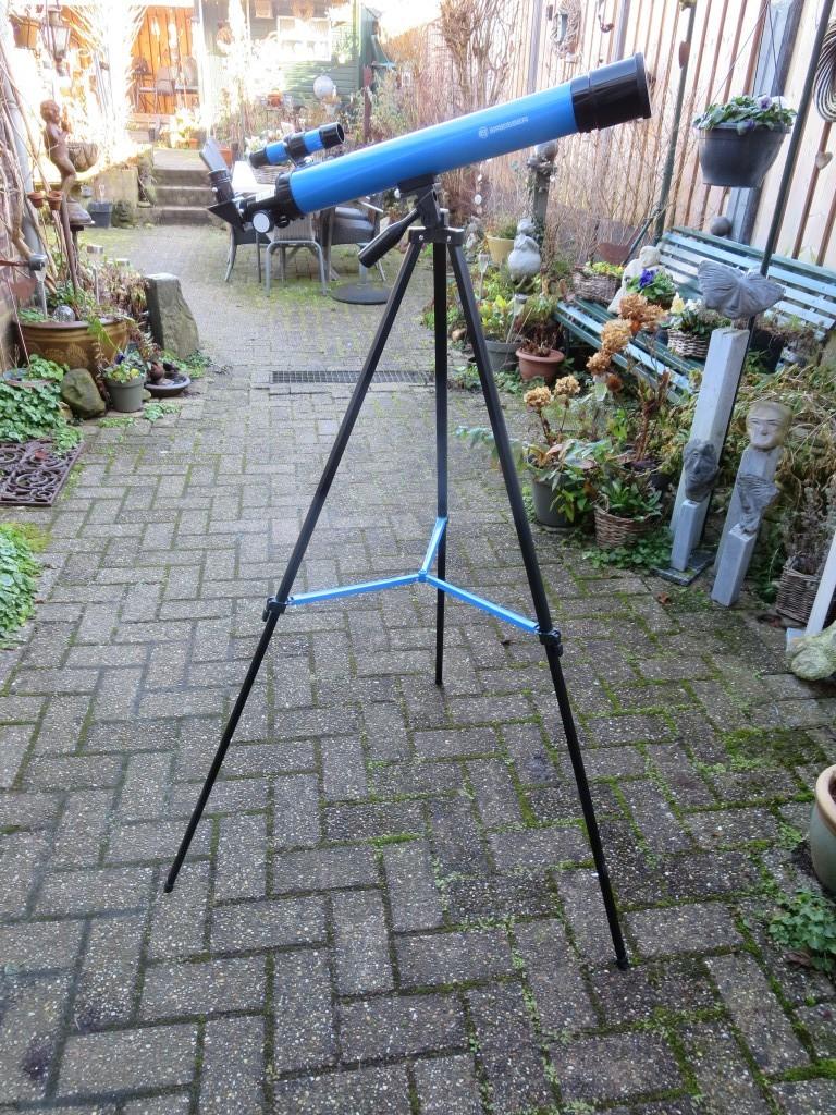 Bresser telescoop 45/600 met statief, Lenzentelescoop (refractor), Met statief, Ophalen of Verzenden, Zo goed als nieuw