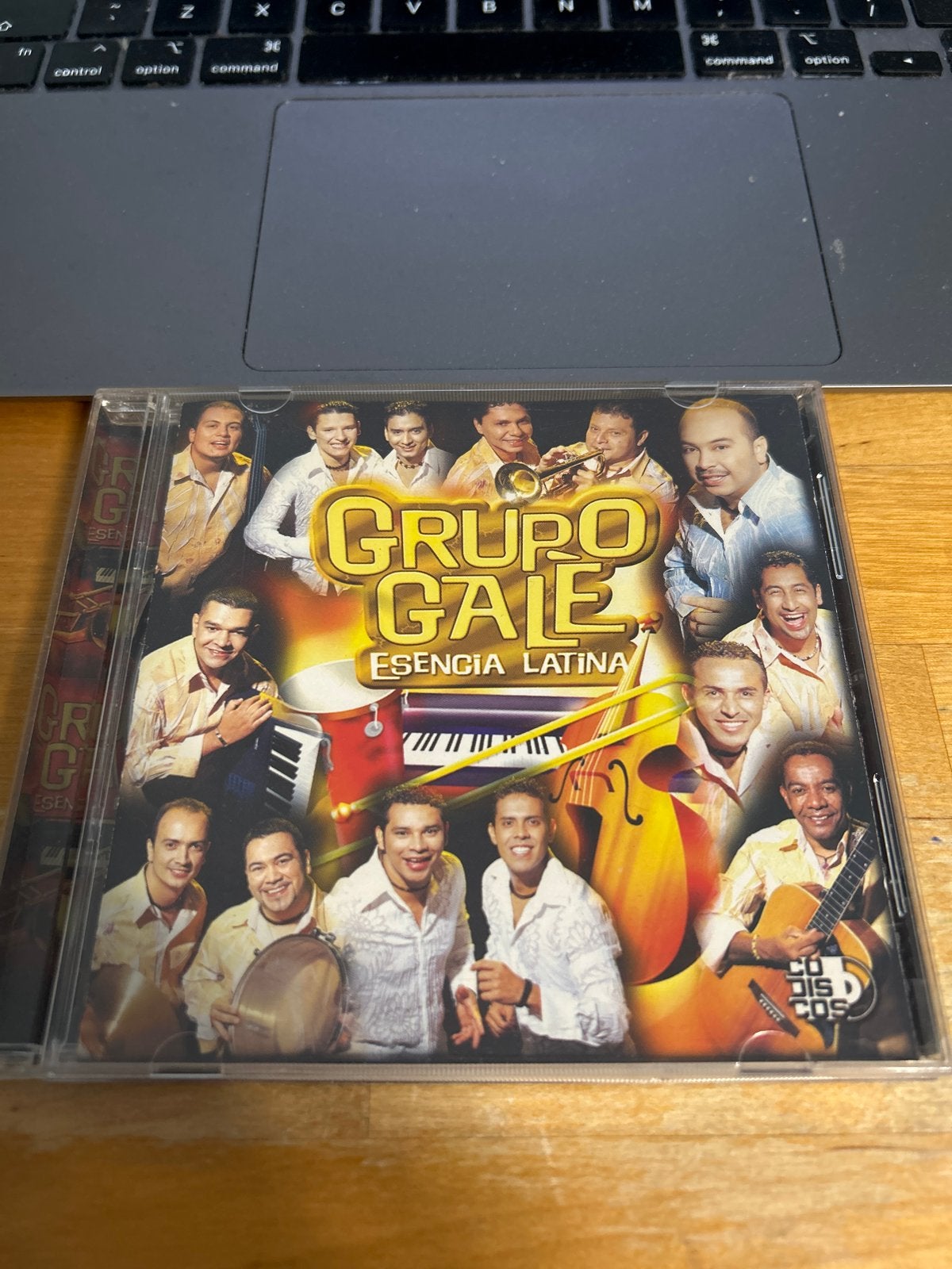 Grupo Gale - Esencia Latina CD (Salsa, Latin), Cd's en Dvd's, Cd's | Latin en Salsa, Ophalen of Verzenden, Salsa, Album, Gebruikt