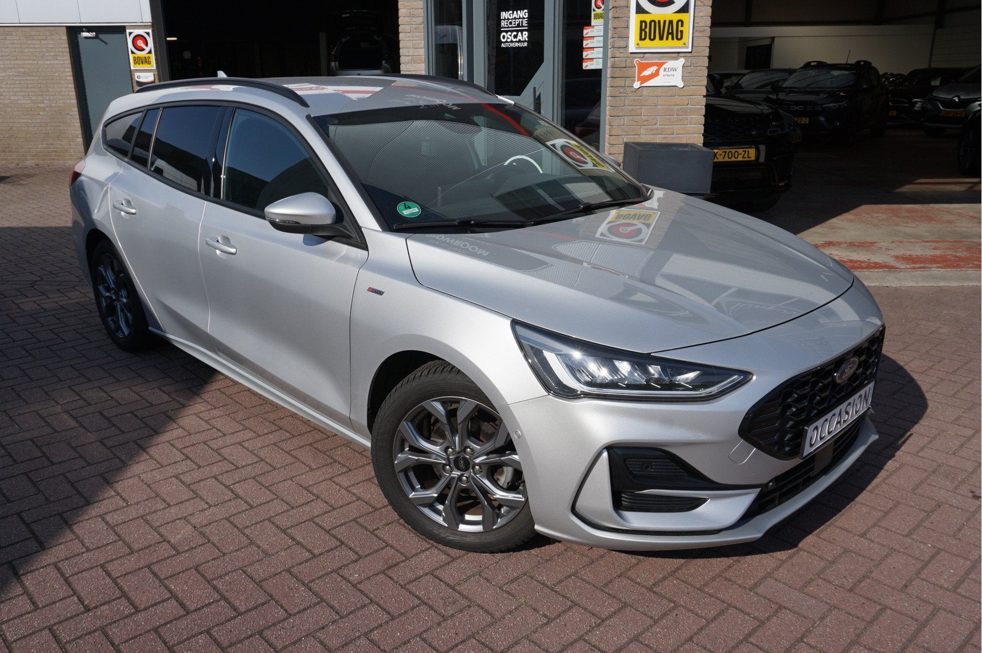 Ford FOCUS Wagon 1.0 EcoBoost Hybrid ST Line (bj 2023), 1349 kg, Stof, Gebruikt, Zwart