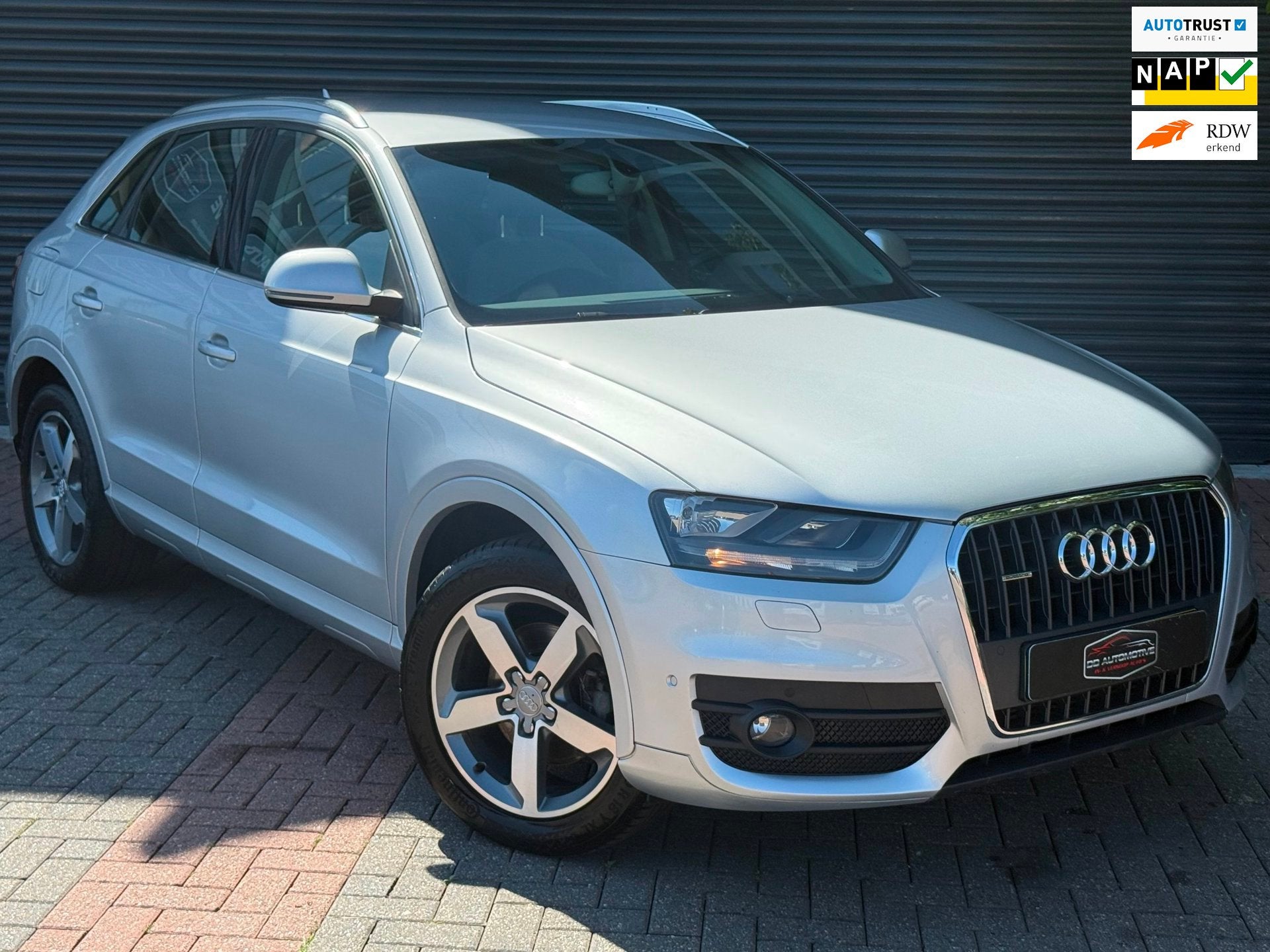 Audi Q3 2.0 TFSI quattro Pro Line | S-tronic | parkeer senso, Euro 5, Gebruikt, 4 cilinders, Origineel Nederlands