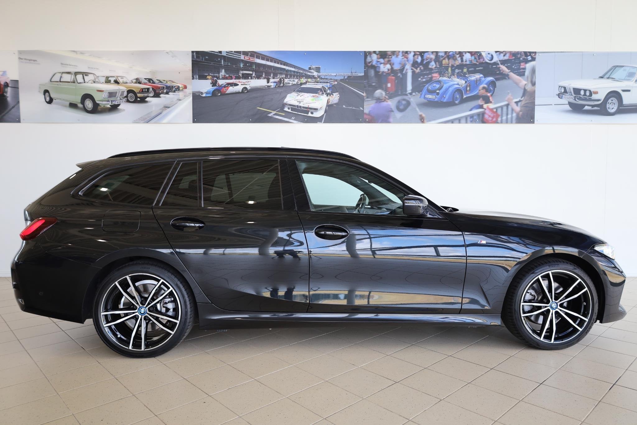 BMW 3 Serie Touring 320e M Sportpakket | Panoramadak | SOH 9, Auto's, 1998 cc, Gebruikt, 4 cilinders, Met garantie (alle)