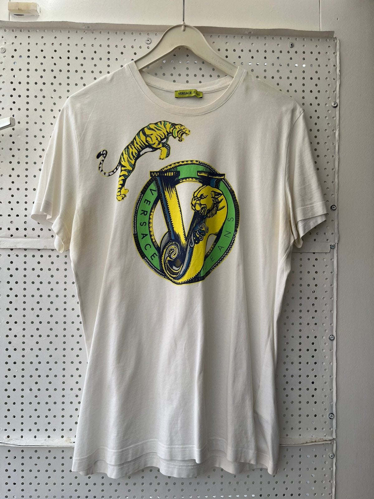 Versace t-shirt tiger maat M, Ophalen of Verzenden, Gedragen, Maat 48/50 (M), Wit