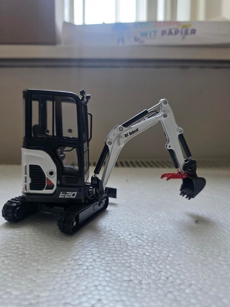 Bobcat E20 Mini Graafmachine Model - Gedetailleerd Schaamode, Ophalen of Verzenden, Zo goed als nieuw, Overige typen, Overige merken