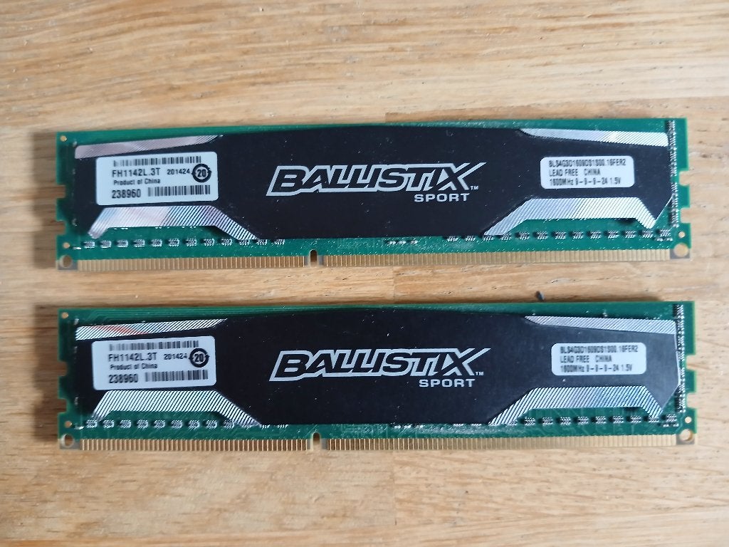 8GB (2x 4GB) Crucial Ballistix Sport DDR3 geheugen 1600MHz, 8 GB, DDR3, Ophalen of Verzenden, Zo goed als nieuw
