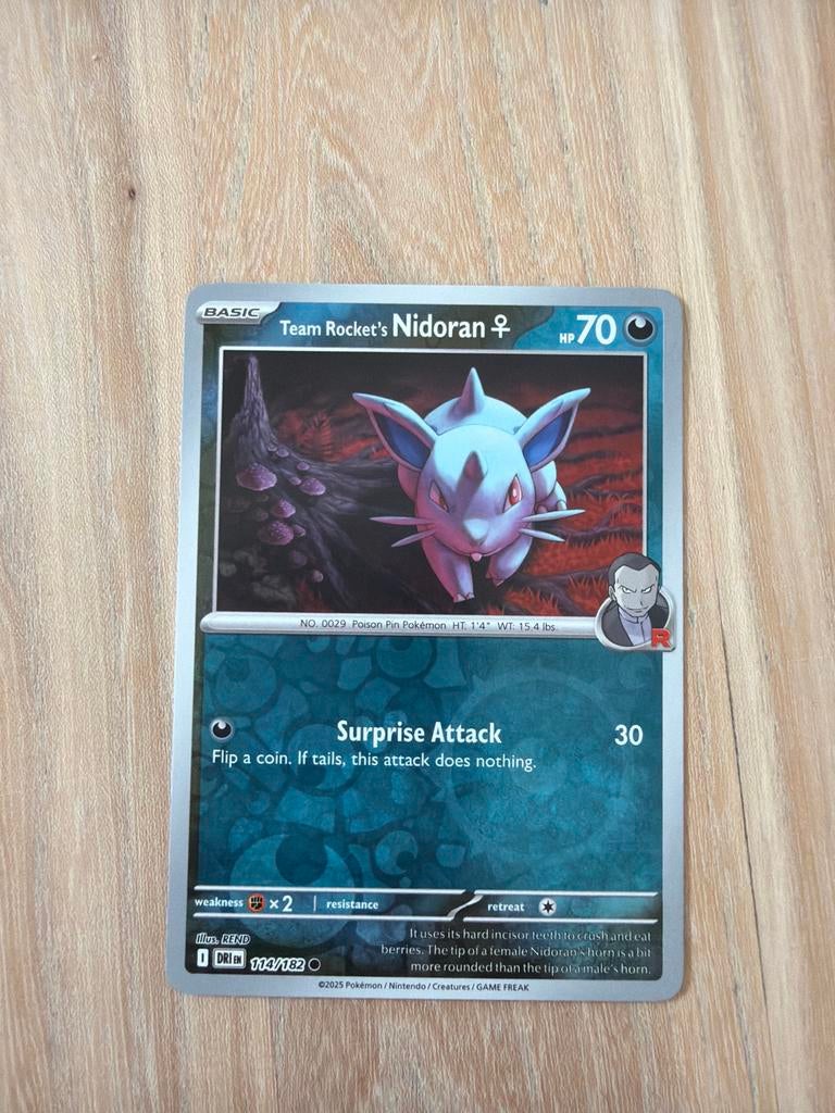 Team Rocket's Nidoran Reverse Holo Pokémon Kaart, Ophalen of Verzenden, Zo goed als nieuw, Losse kaart, Foil