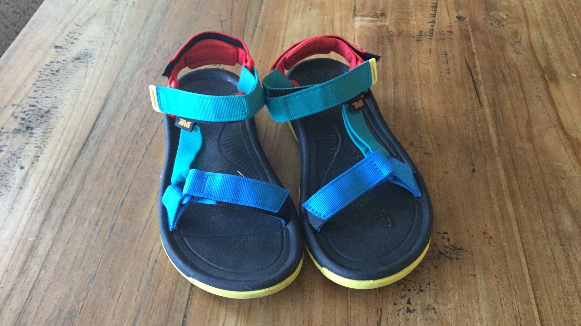 Teva sandalen, Ophalen, Zo goed als nieuw, Meisje, Overige typen