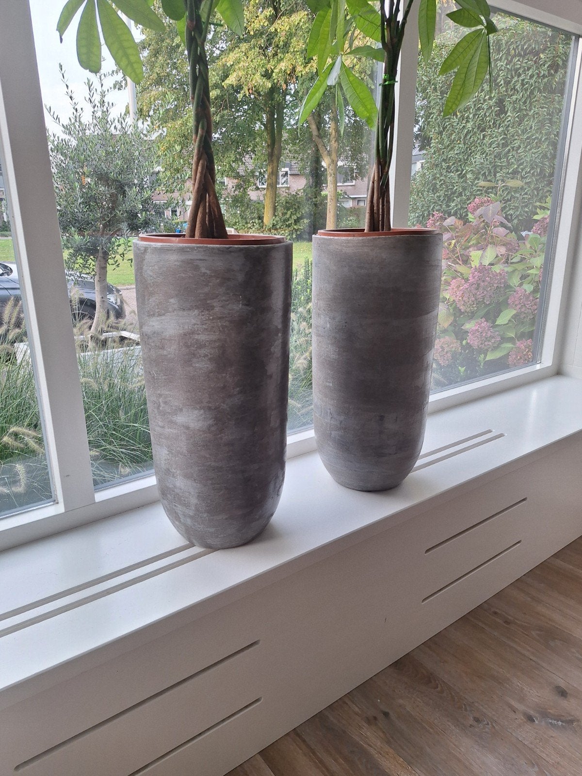 2 Intratuin potten Alaska D26 H60 - zo goed als nieuw, Ophalen, Zo goed als nieuw, Grijs, 60 cm