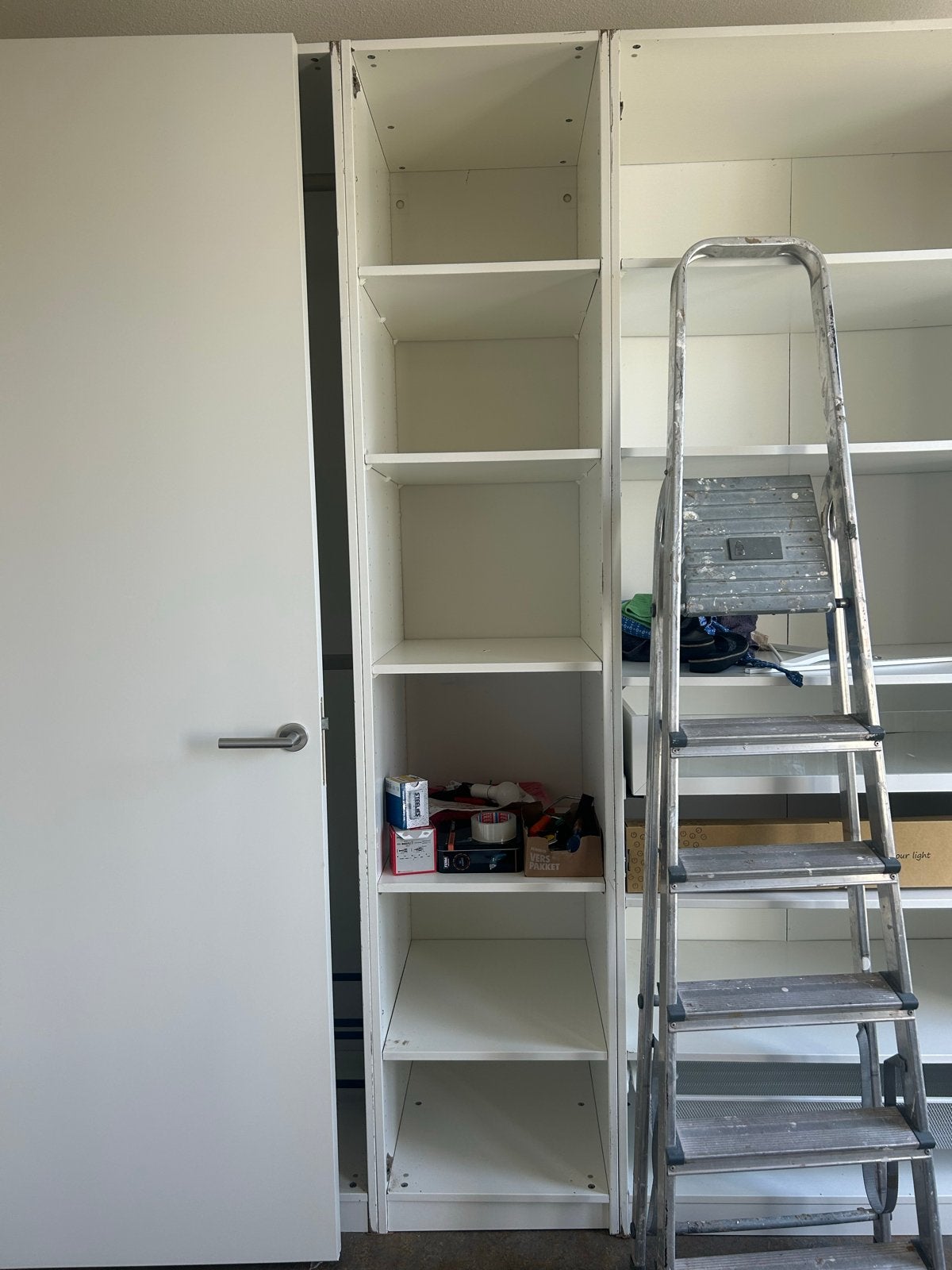 Eén witte ikea kledingkast 50 cm en 5 Ikea kastdeuren, Ophalen, Gebruikt, 200 cm of meer, 50 tot 100 cm