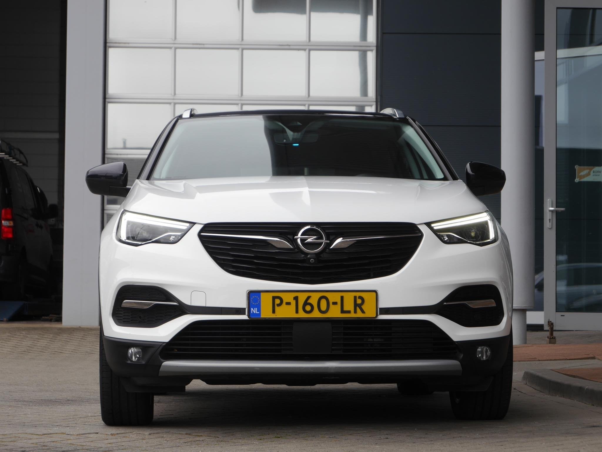Opel Grandland X 1.6 Turbo Hybrid4 Ultimate | 300 PK | Plugi, Auto's, Opel, Automaat, 4 cilinders, Wit, Bedrijf