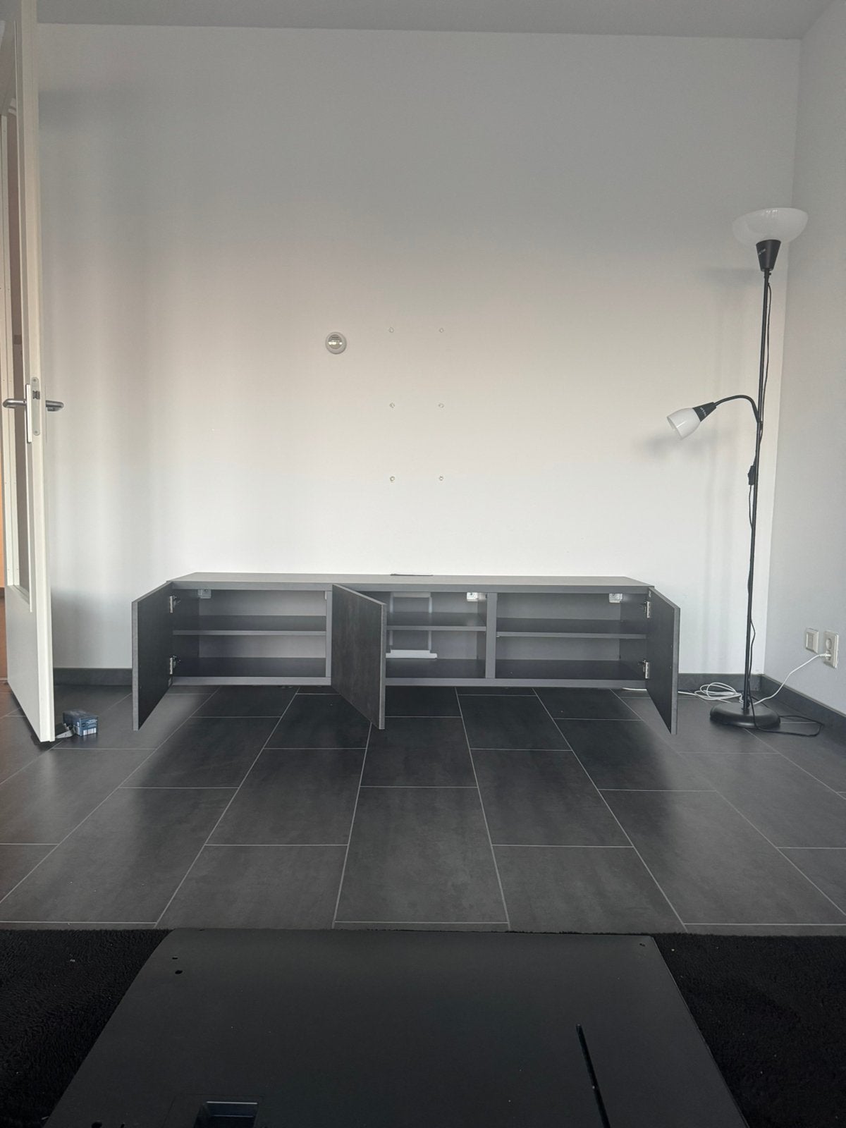 Tv meubel, Ophalen, 150 tot 200 cm, Zo goed als nieuw, Minder dan 100 cm
