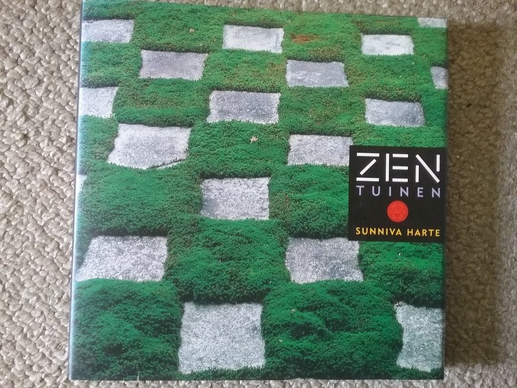 Zen tuinen / Sunniva Harte (2000), Ophalen of Verzenden, Zo goed als nieuw, Tuinontwerpen