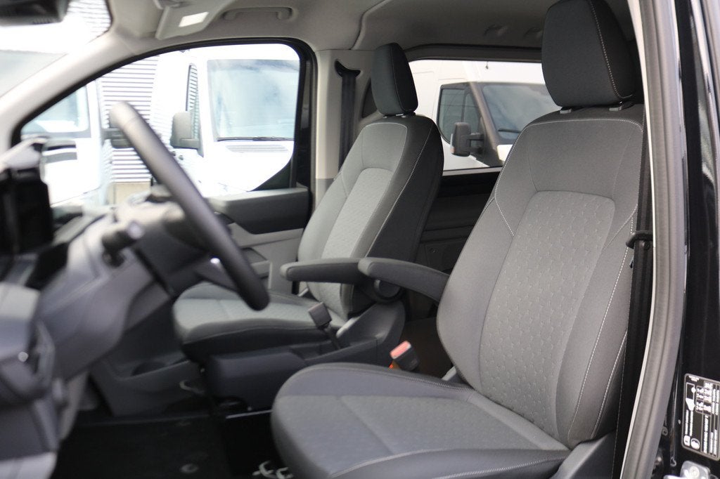 Ford Transit Custom 2.5 PHEV Hybride L1 H1 Limited DC Black, Auto's, Bestelauto's, LED verlichting, Stof, Gebruikt, 4 cilinders