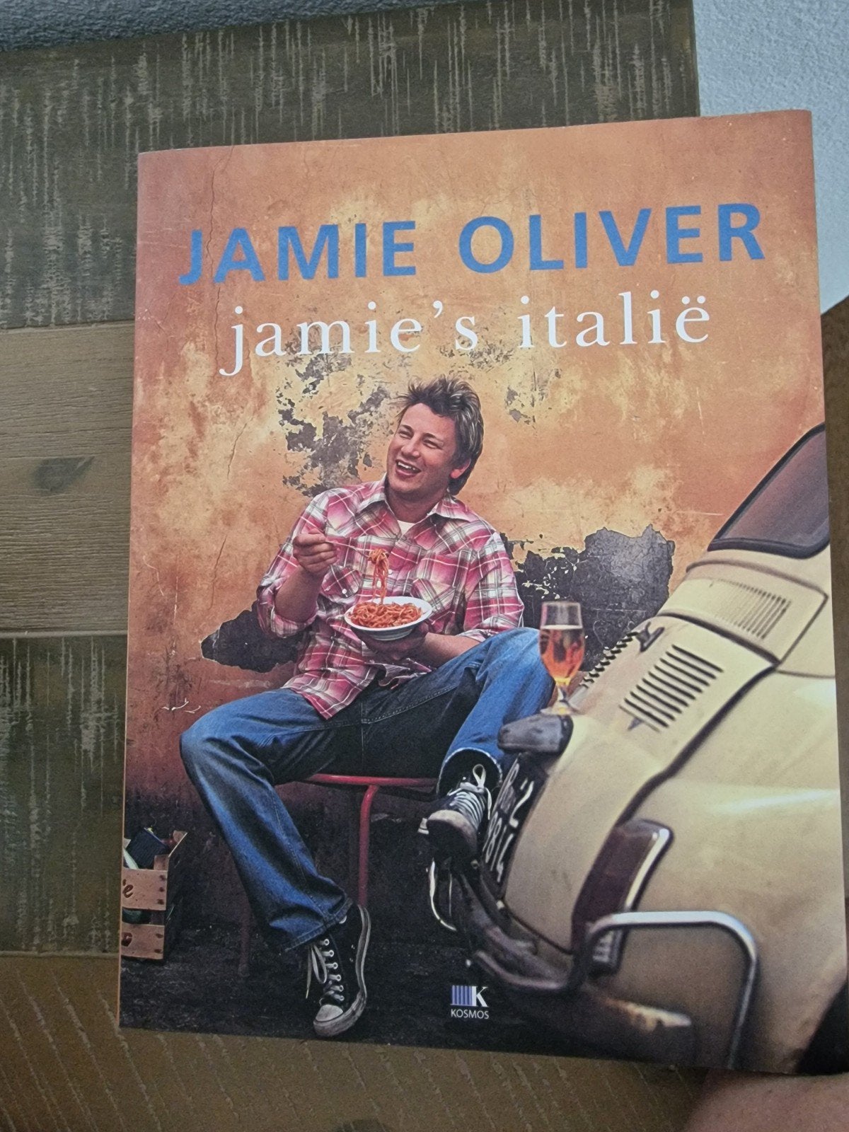 Jamie Oliver - Jamie's Italië kookboek, Boeken, Italië, Hoofdgerechten, Ophalen of Verzenden, Zo goed als nieuw