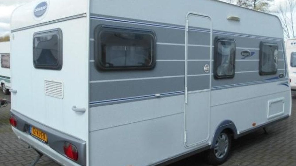 Caravelair Antares 465 Dwarsbed / Luifel., Caravans en Kamperen, Caravans, Bedrijf, Treinzit, 750 - 1000 kg, Luifel