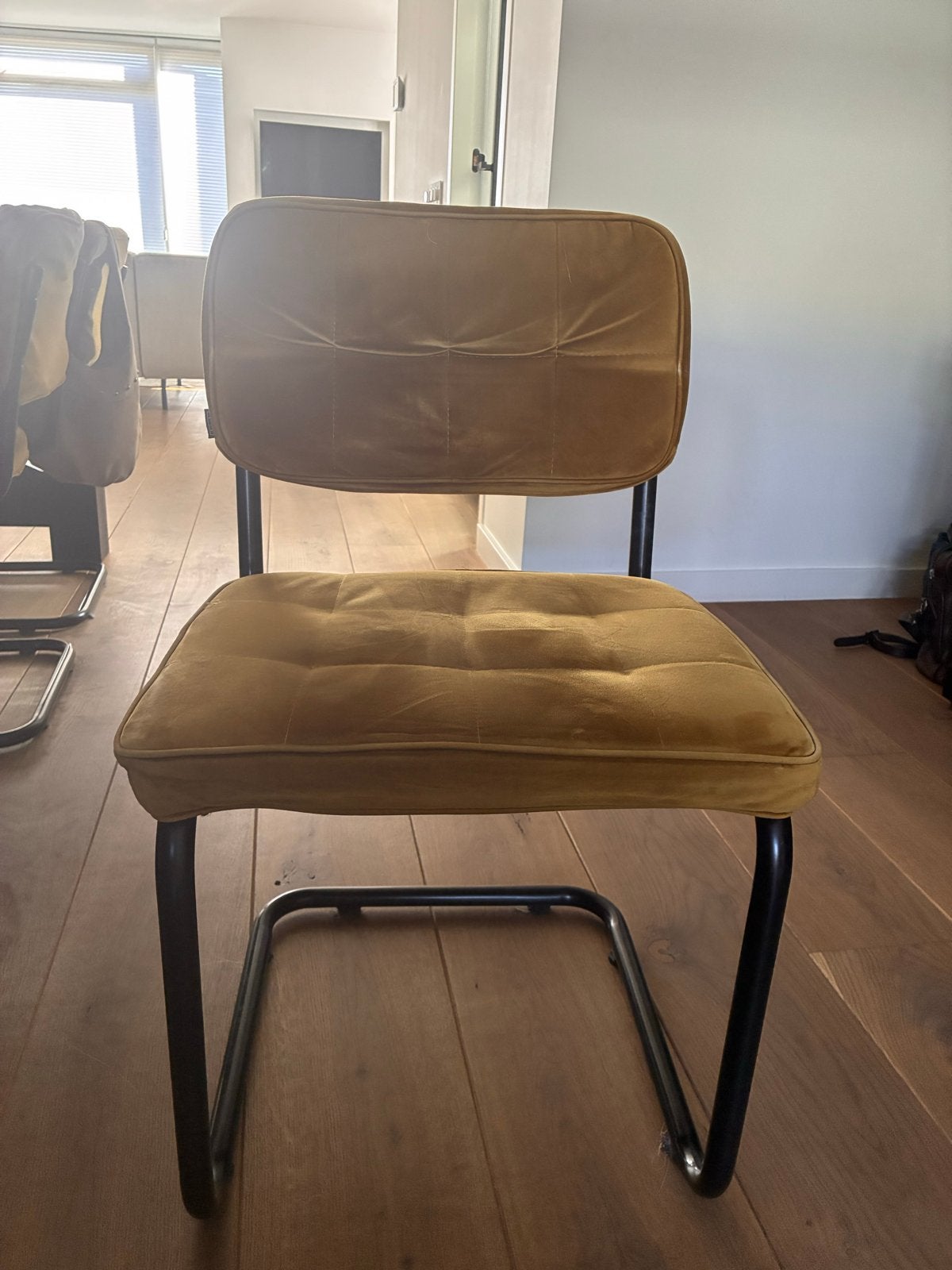 4 Kick stoelen - Okergeel velours, Ophalen, Gebruikt, Overige kleuren, Vier