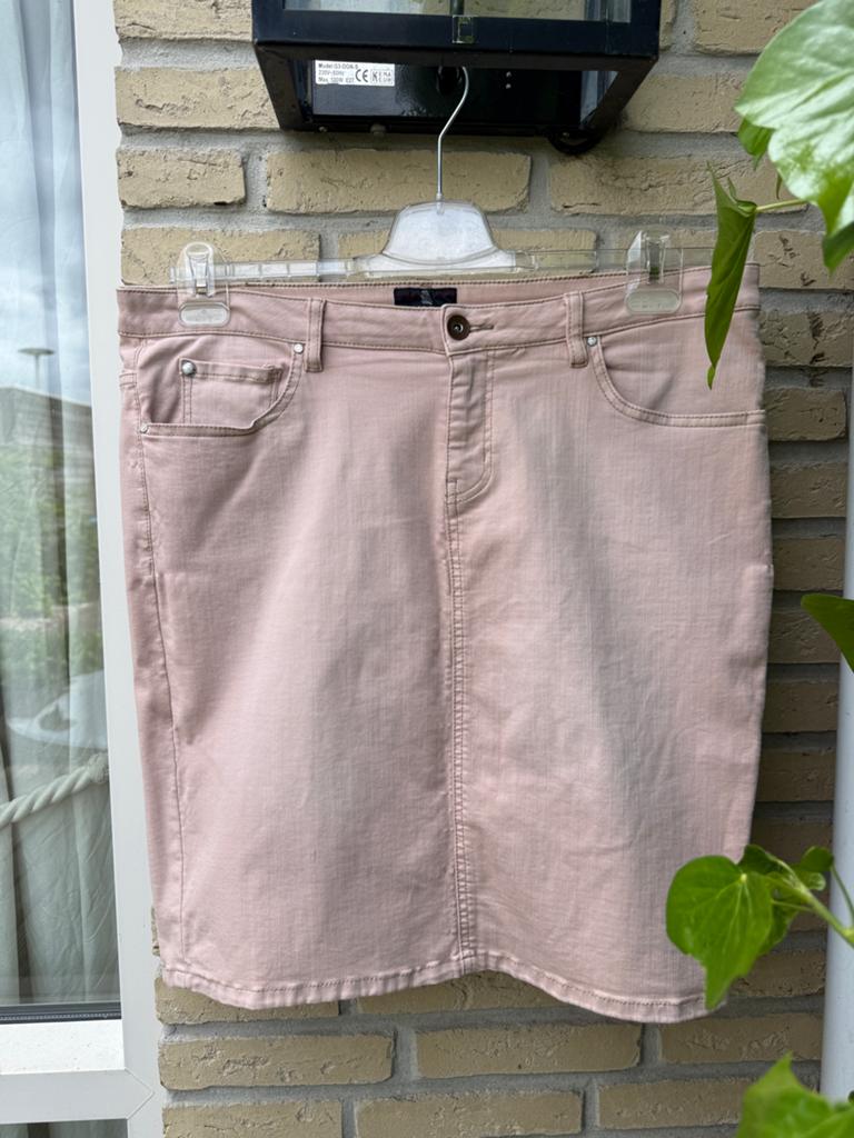 McGregor rok | roze | maat 44, Maat 42/44 (L), Ophalen of Verzenden, Zo goed als nieuw, Knielengte