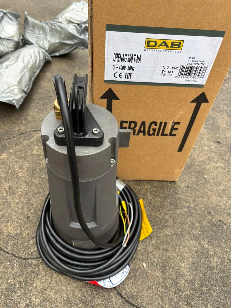 Dompelpomp vijverpomp waterval kelder sloot tuin bevloeien, Tuin en Terras, Ophalen of Verzenden, Nieuw, Dompelpomp