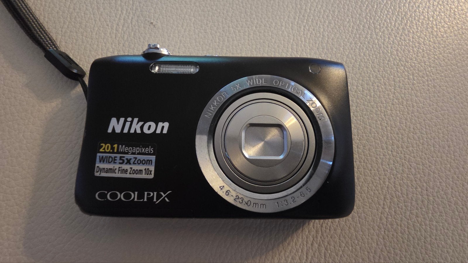 Nikon Coolpix S2900 Compactcamera met accessoires, Audio, Tv en Foto, Fotocamera's Digitaal, Gebruikt, Compactcamera, Nikon, 4 t/m 7 keer