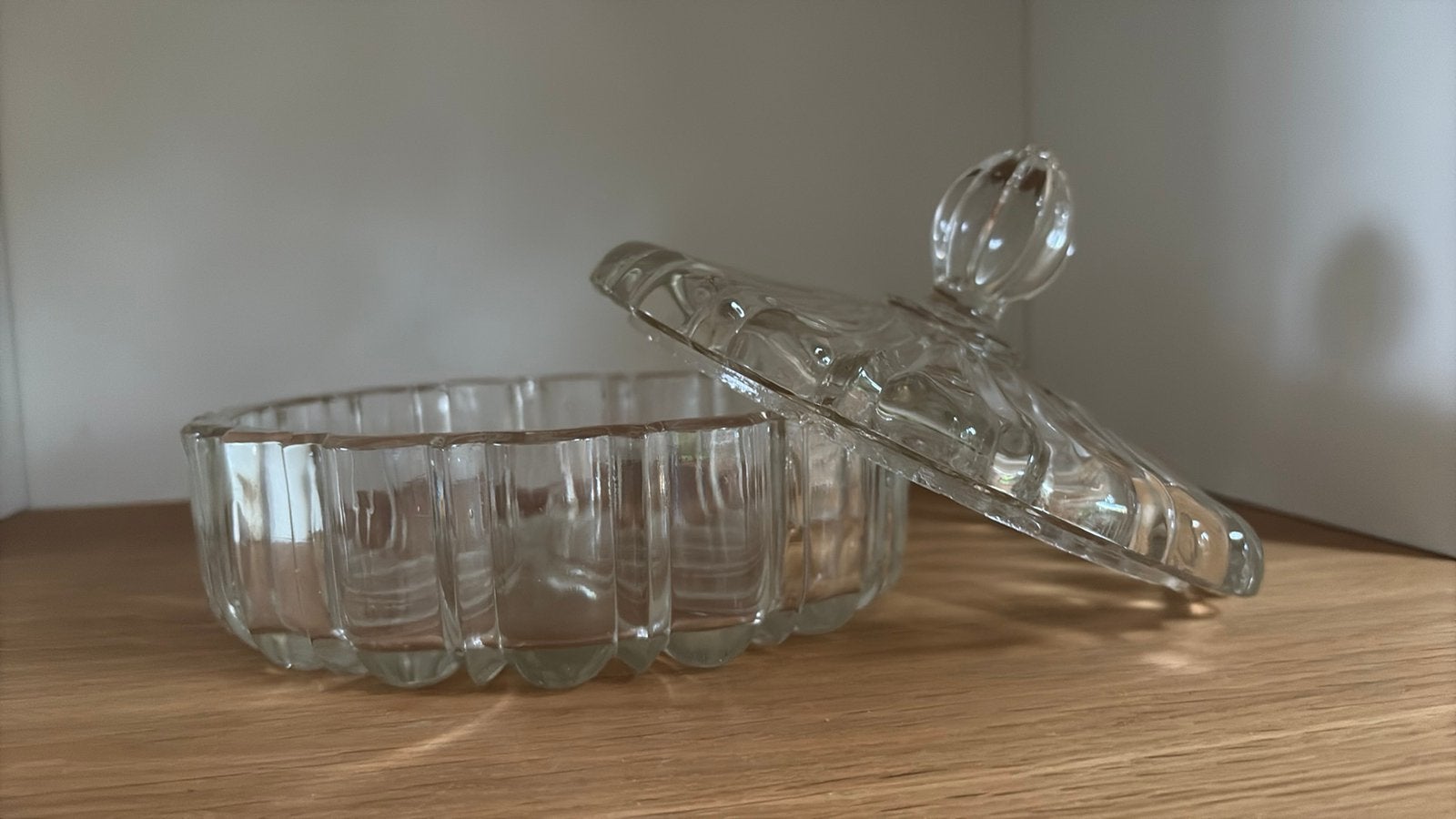 Stolp schaal glas antiek met deksel, Ophalen of Verzenden