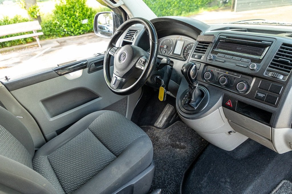 Volkswagen Transporter 2.0 TDI L2H1 I Black Edition I DSG I, Euro 5, Stof, Gebruikt, 4 cilinders
