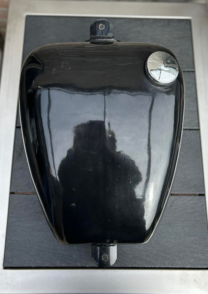 Mustang tank 3,3 gallon is +/- 12,5 liter. (Deuk vrij), Motoren, Onderdelen | Harley-Davidson, Ophalen, Gebruikt