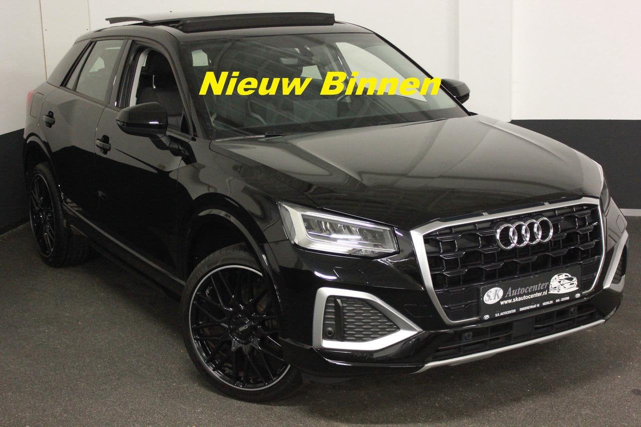 Audi Q2 1.5 AUTOMAAT*PANORAMA*KEYLES*CAM*1E EIGENAAR*, Automaat, Stof, 4 cilinders, Zwart