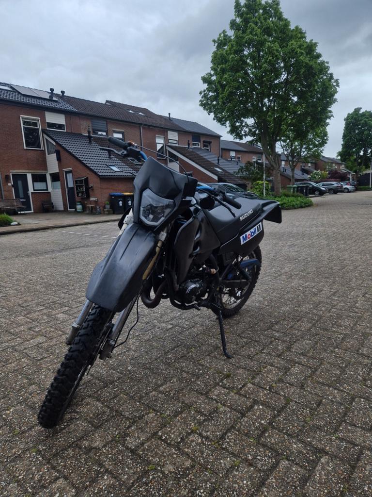 Suzuki rmx 50 1999, Ophalen, 6 versnellingen, Gebruikt, 50 cc