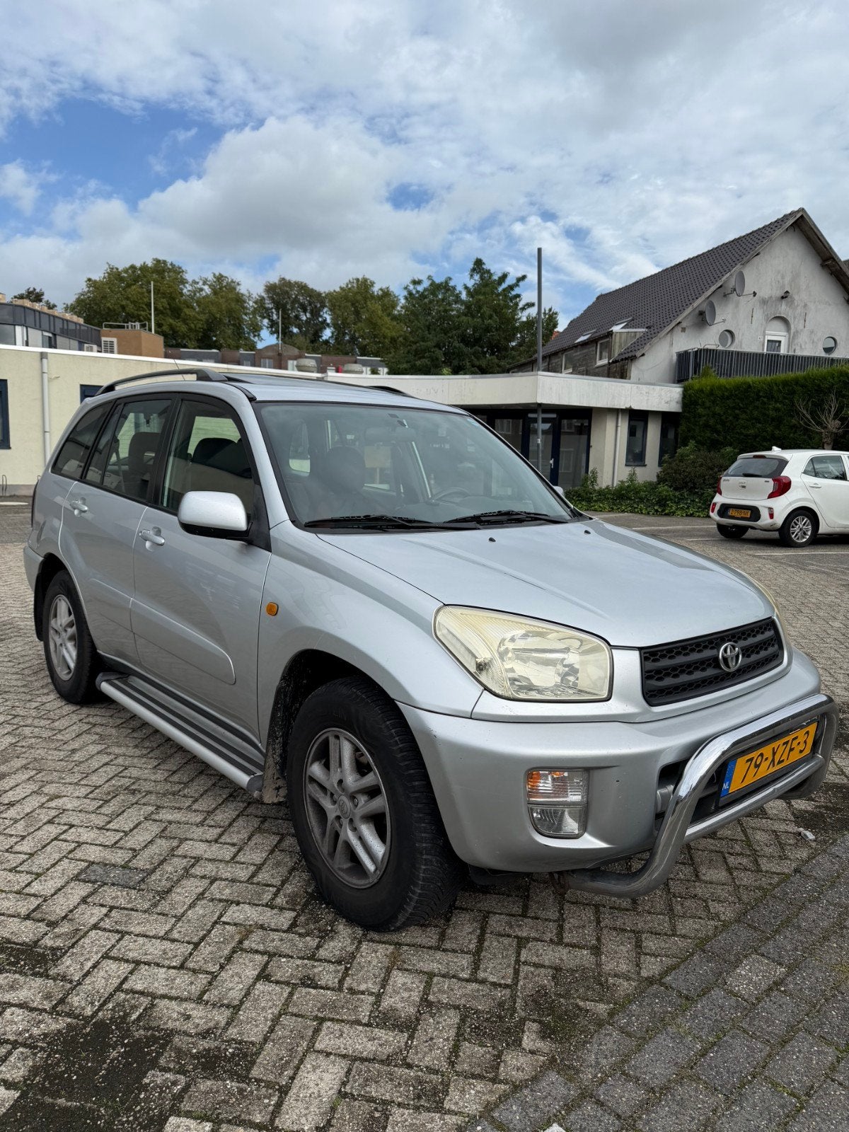 Toyota Rav4 1.8 I 5D 2002 Grijs, Auto's, Voorwielaandrijving, 4 cilinders, 14 km/l, Handgeschakeld