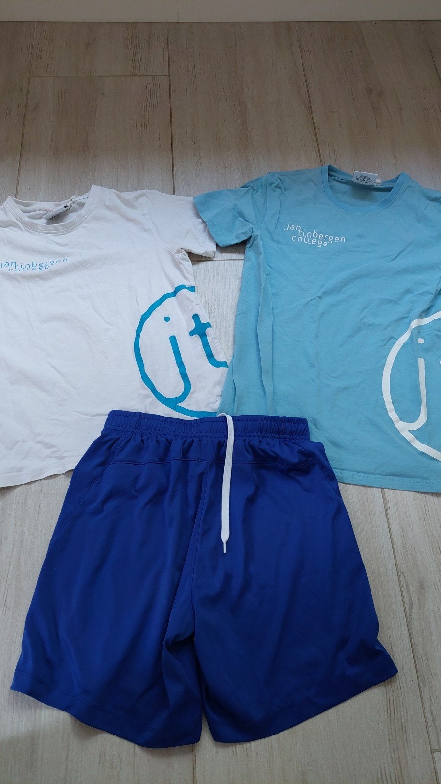 Jan tinbergen sport kleding maat s, Kinderen en Baby's, Kinderkleding | Maat 176, Ophalen, Jongen of Meisje