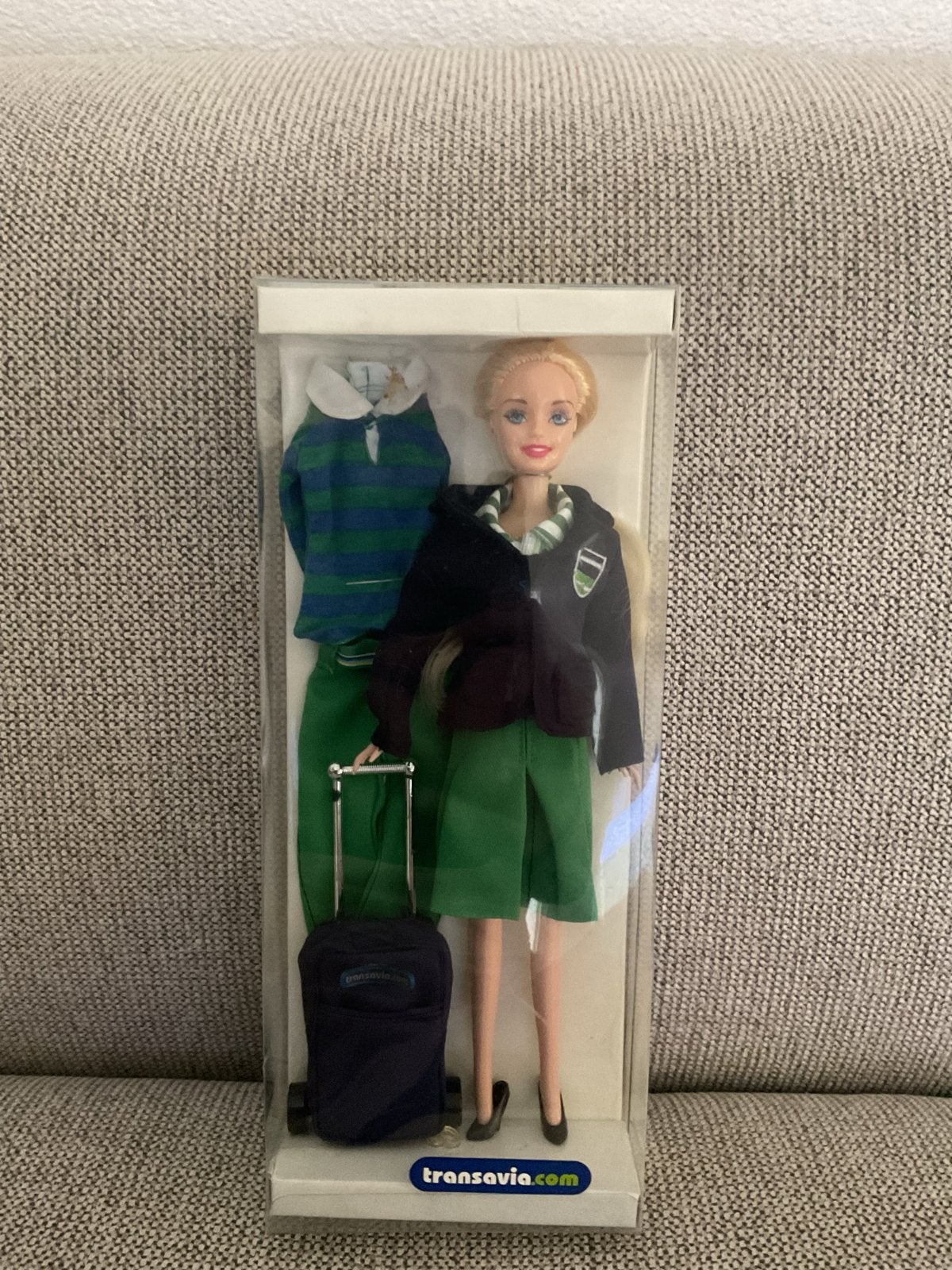 Transavia stewardes Barbie met koffer en extra kleding, Verzenden, Nieuw