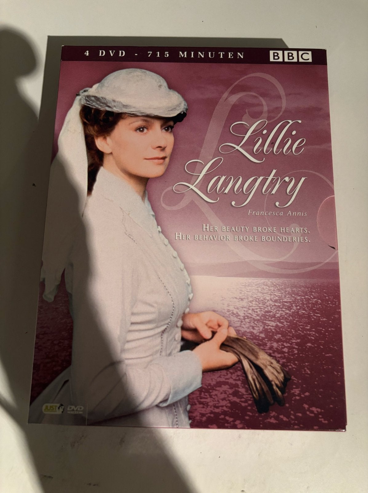 Lillie Langtry - BBC Kostuumdrama (4 DVD Boxset), Engels, Nederlands, Ophalen of Verzenden, Zo goed als nieuw