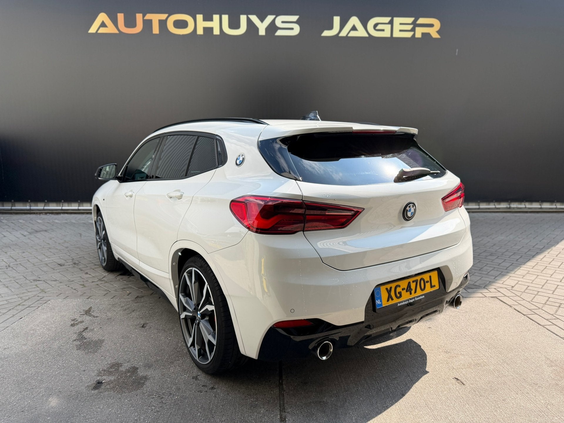 BMW X2 SDrive20i High Executive Pano Hud H&k Leder Camera Au, Auto's, X2, Euro 6, 1435 kg, Wit