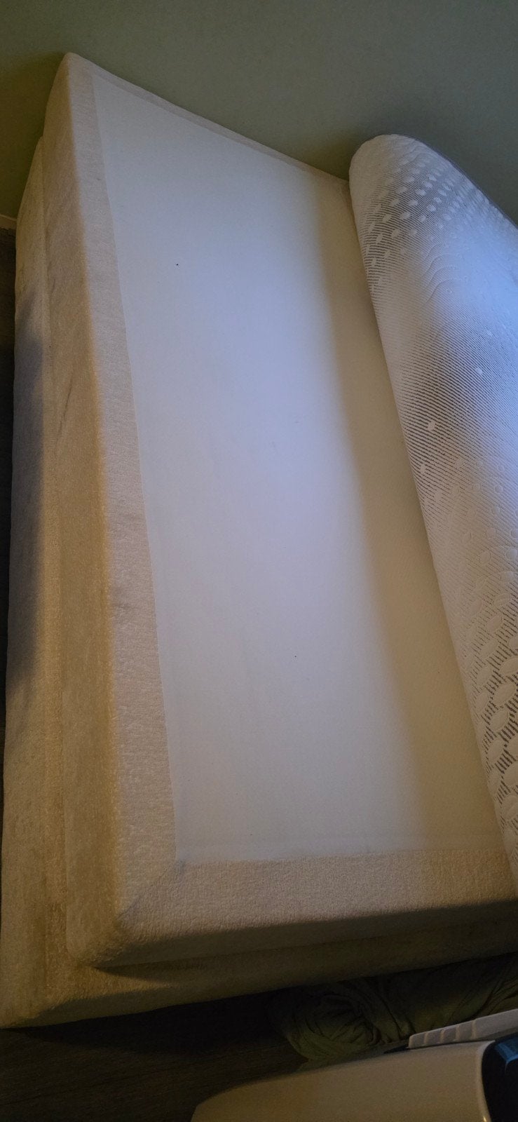 Zo goed als nieuwe boxspring 180x200 zonder hoofdbord, Ophalen, Beige, Tweepersoons, Zo goed als nieuw