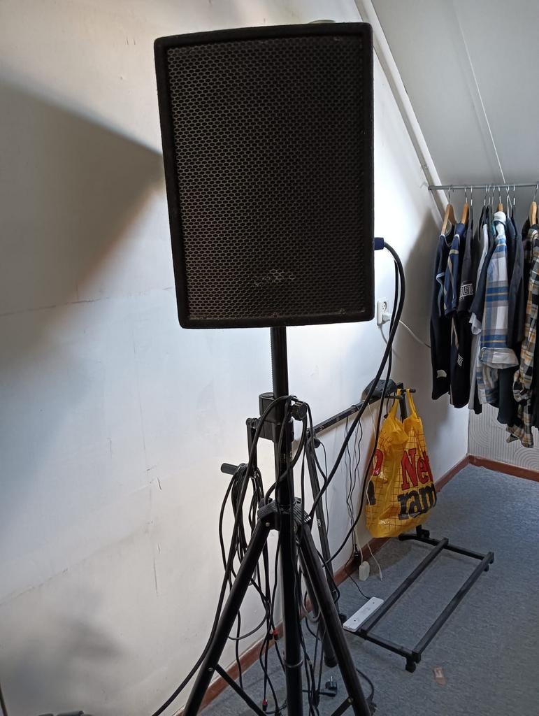 Complete Muziekinstallatie: Mengpaneel, Equalizer, 2 Boxen, Ophalen of Verzenden, Gebruikt