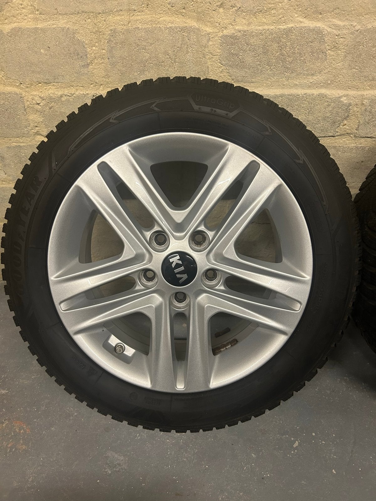 Orginele Witerbandenset Kia Ceed 2018, Ophalen, Gebruikt
